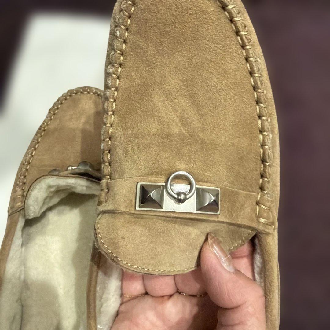 ゆ*り様 HERMES ベージュ スエード モカシン