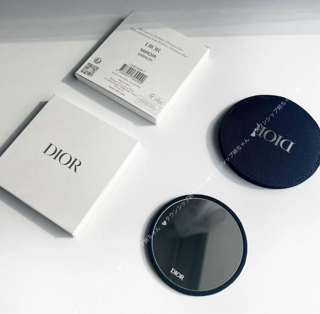 新作　DIOR ディオール ノベルティ　コンパクトミラー カバー付き　10点