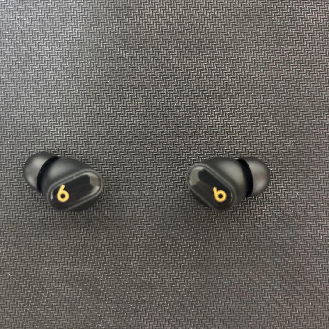 Beats Studio Buds+ ブラック