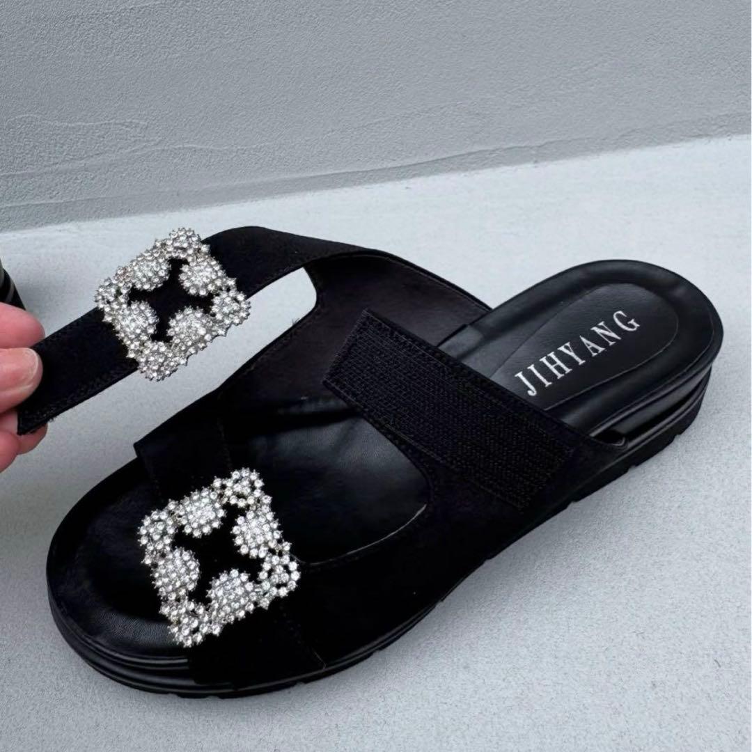 JIHYANG チヒャン　ダブルビジューフラットサンダル　スムースＬ