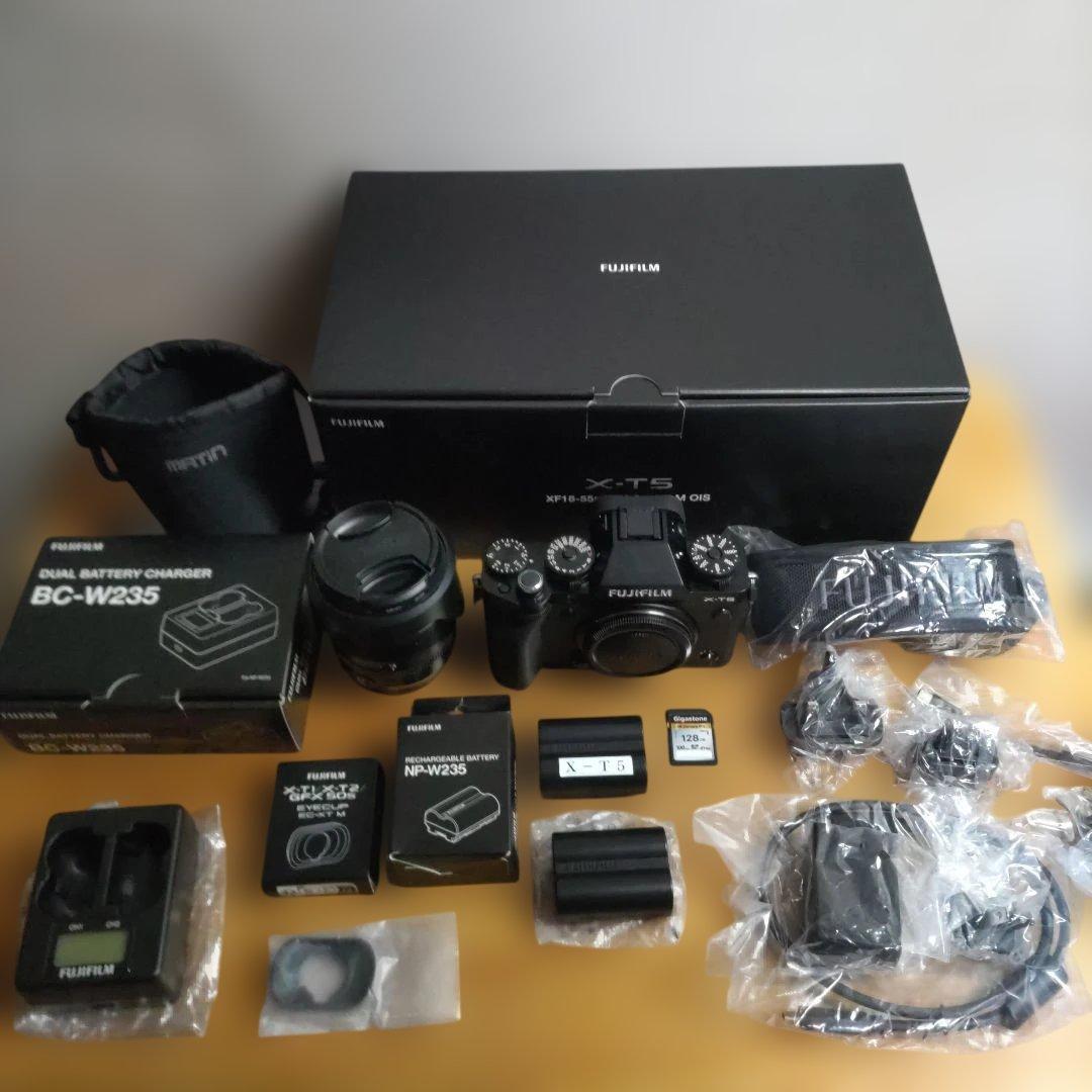 Fujifilm X-T5 ミラーレス一眼カメラ 本体とレンズ等、フルセット