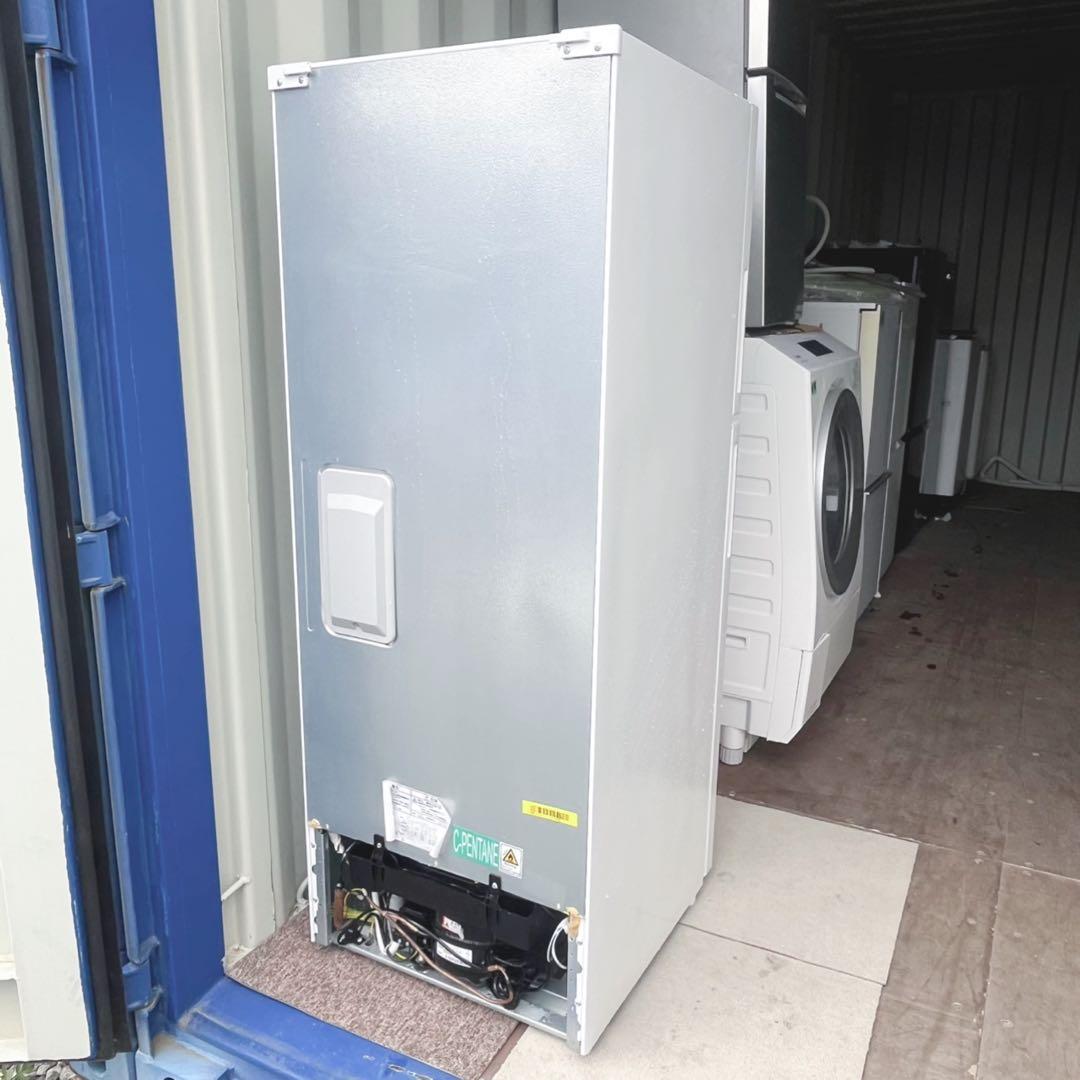 取付無料！高性能おしゃれホワイトインテリア大きめ201L冷蔵庫！洗濯機