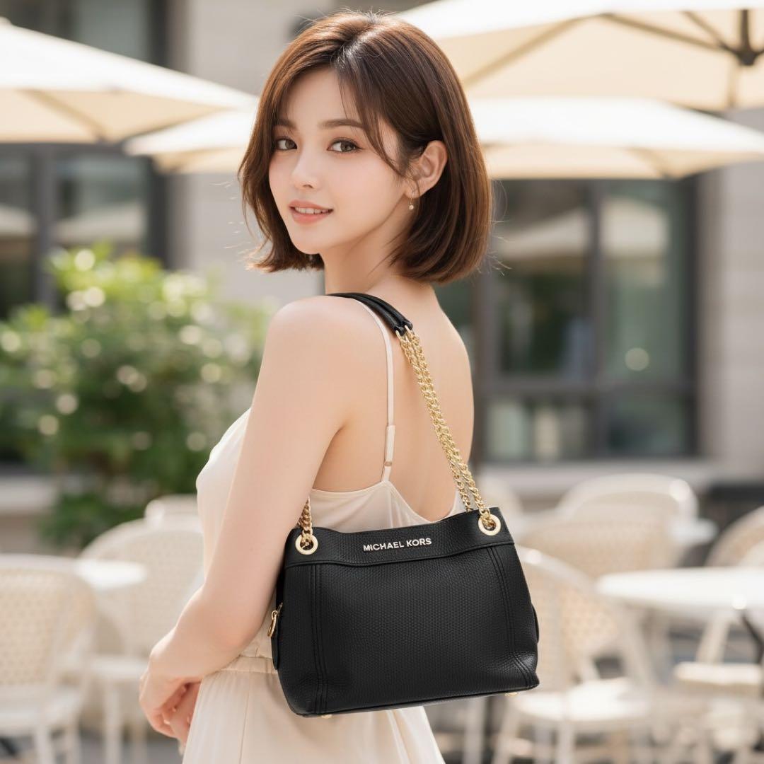 《極美品》マイケルコース ミニショルダーバック チェーン レザー シボ革 通勤