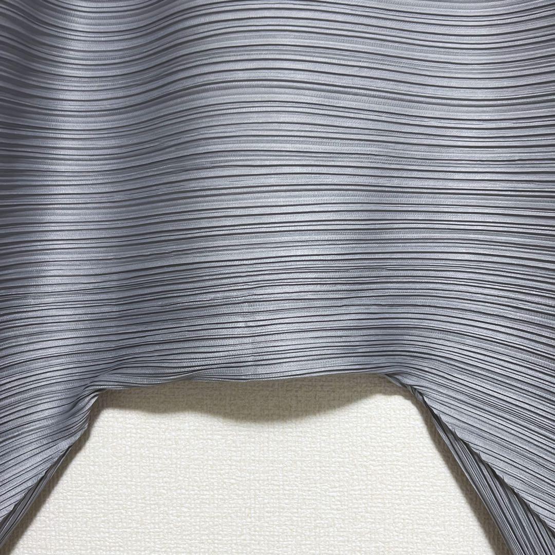 プリーツプリーズ　イッセイミヤケ　横プリーツ　サルエルパンツ　グレー