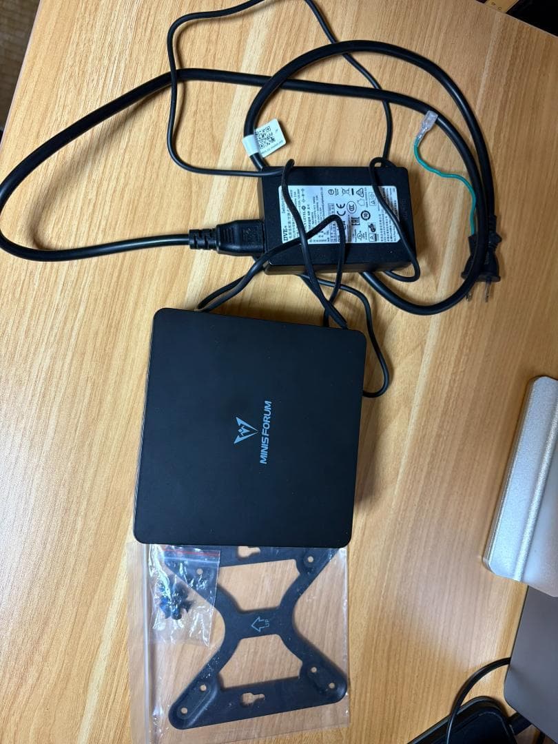 【ジャンク】Minisforum UM760 Slim