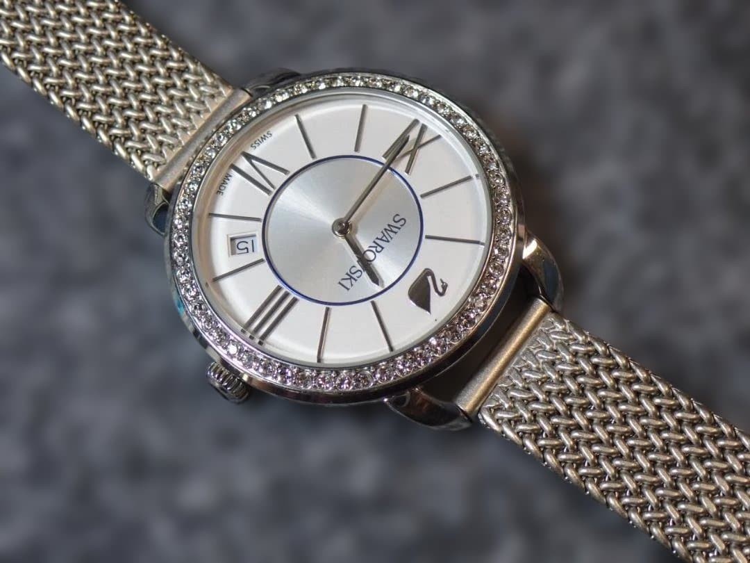 ●SWAROVSKI●メタルマグネットメッシュベルト●2針+DATE●美品稼働