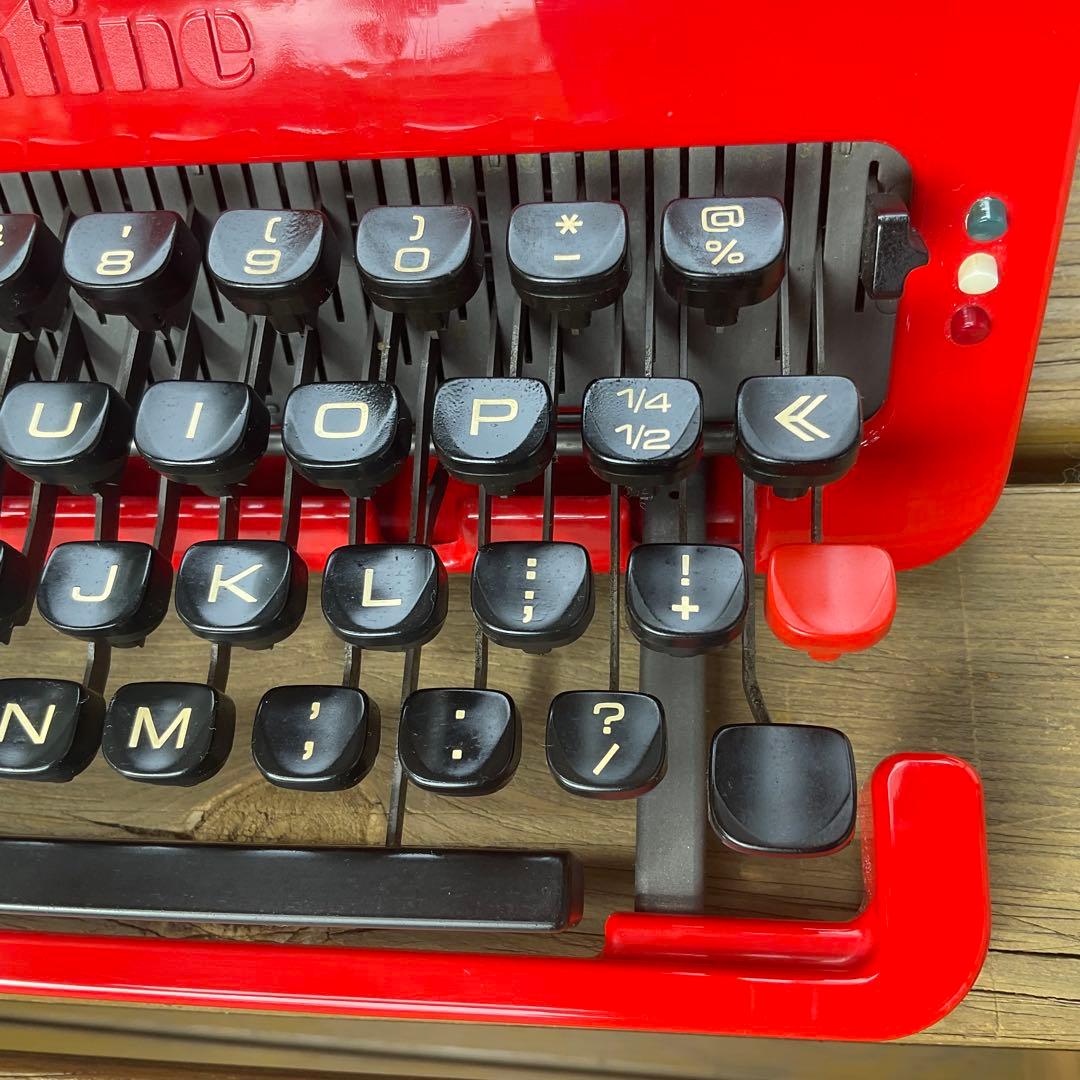 olivetti valentine 整備済　完動品　中古品　凄く綺麗