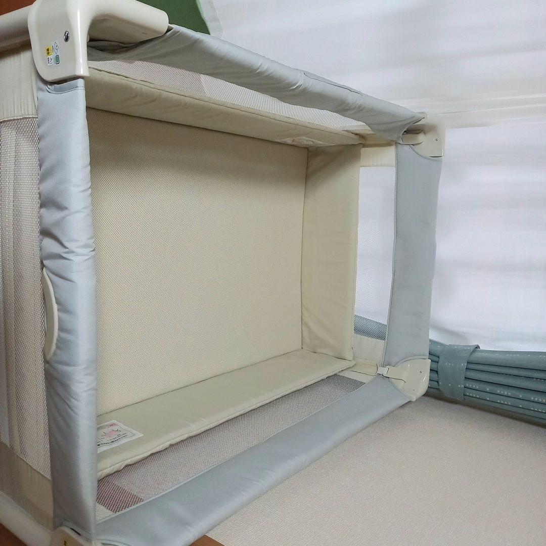 アップリカ ココネルエアープラス　ベビーベッド