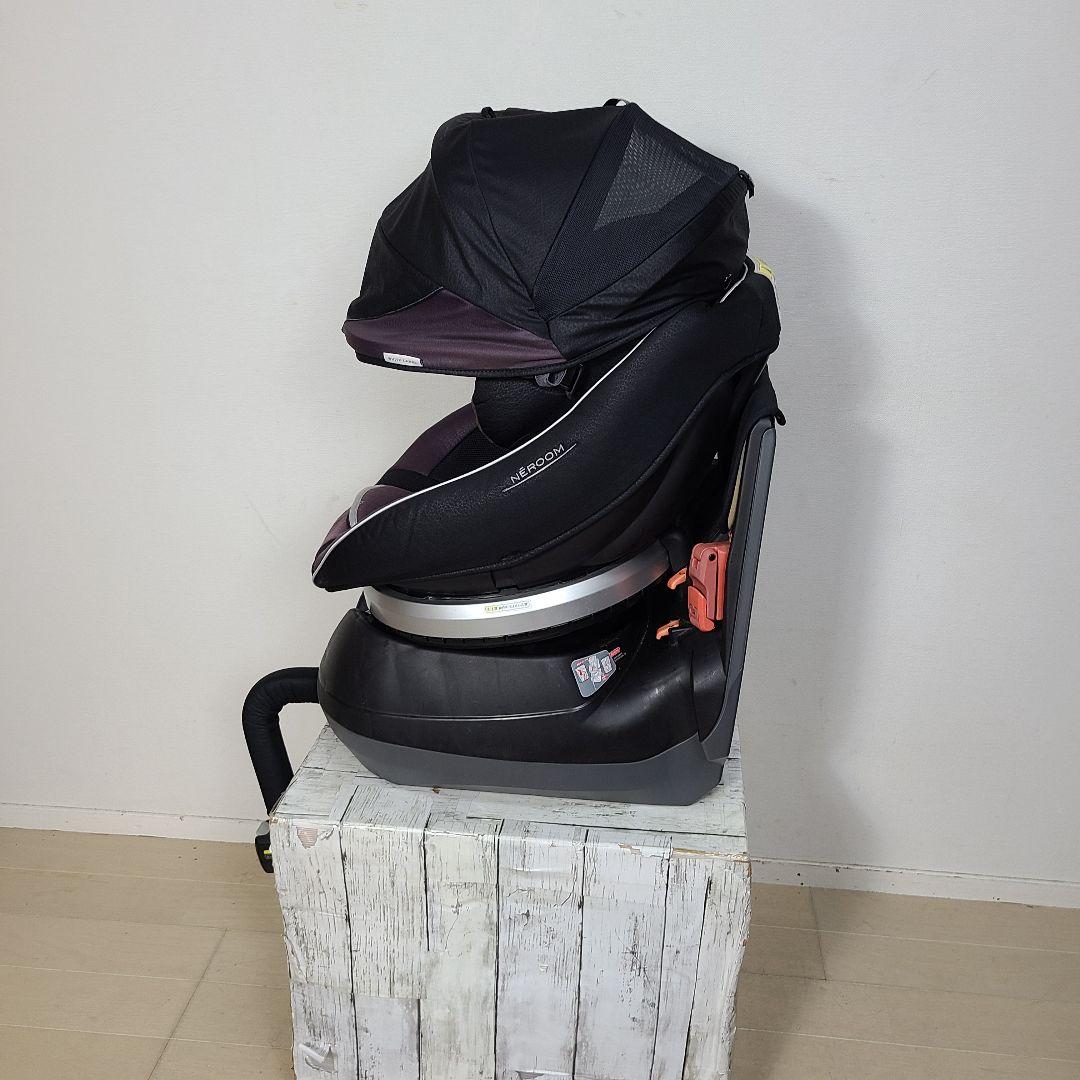 み*ん様 チャイルドシート　新生児から4才　ジュニアシート　コンビ