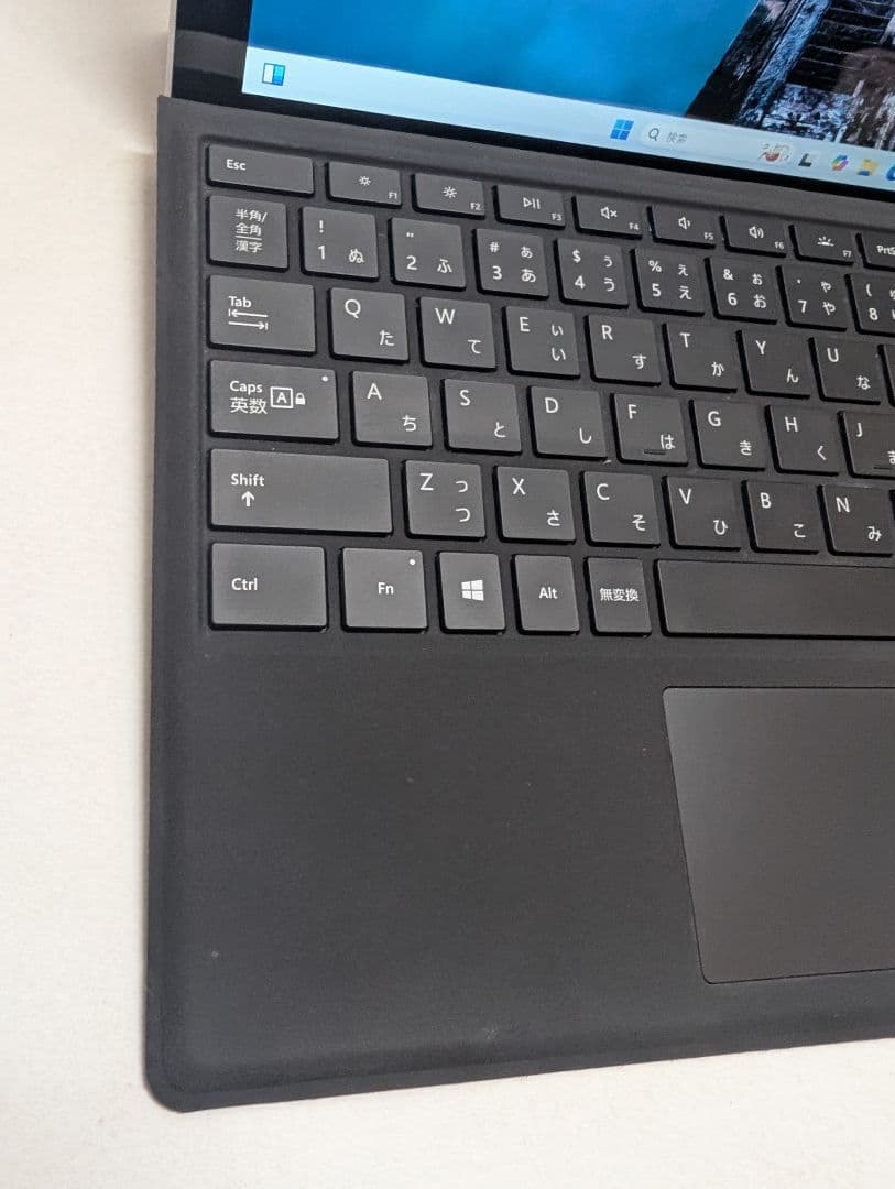 n8 Surface Pro7　Corei5第10世代　メモリ8GB/256GB