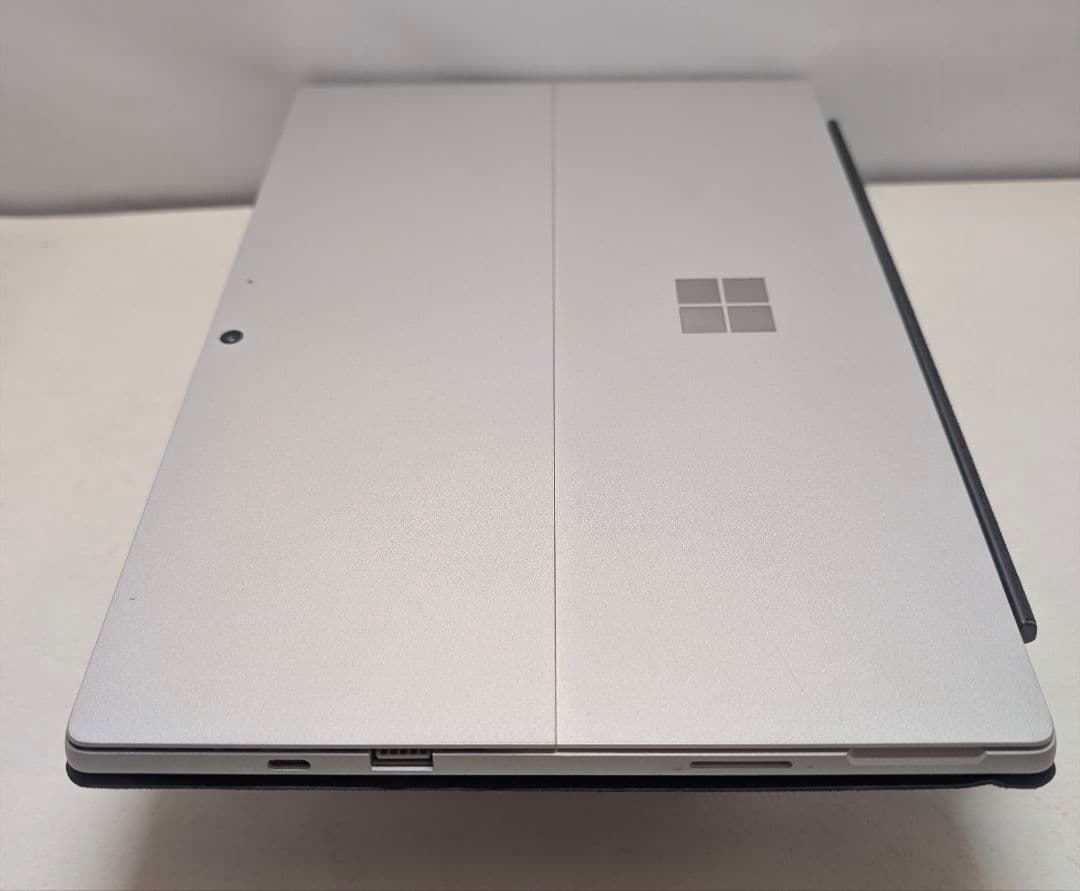 n8 Surface Pro7　Corei5第10世代　メモリ8GB/256GB