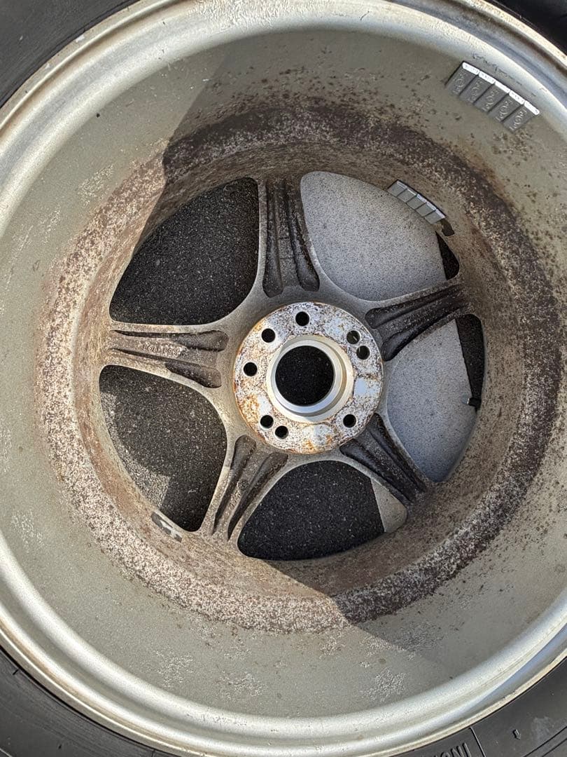 17インチ トーヨータイヤ スタッドレス　アルファード20系30系 中古