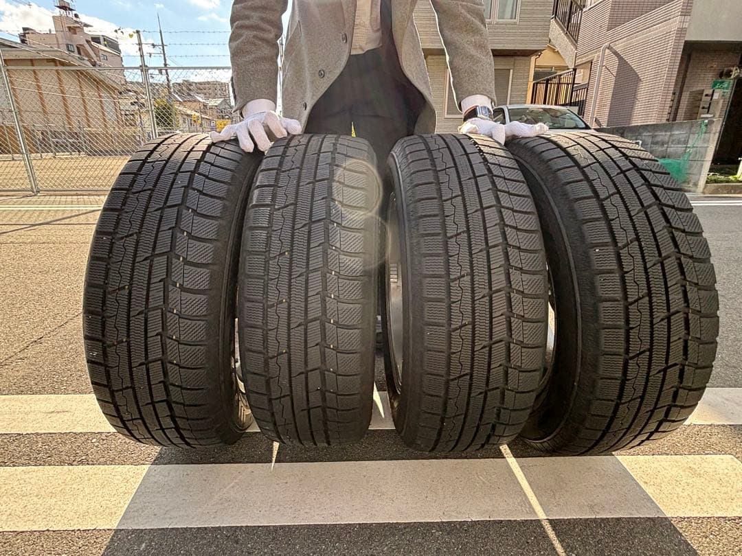 17インチ トーヨータイヤ スタッドレス　アルファード20系30系 中古
