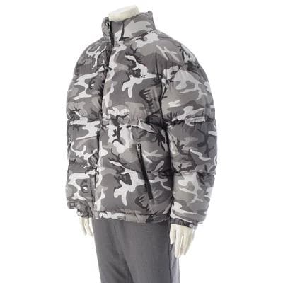 CELINE ナイロン ロゴ カモフラージュ プリント ダウンジャケット