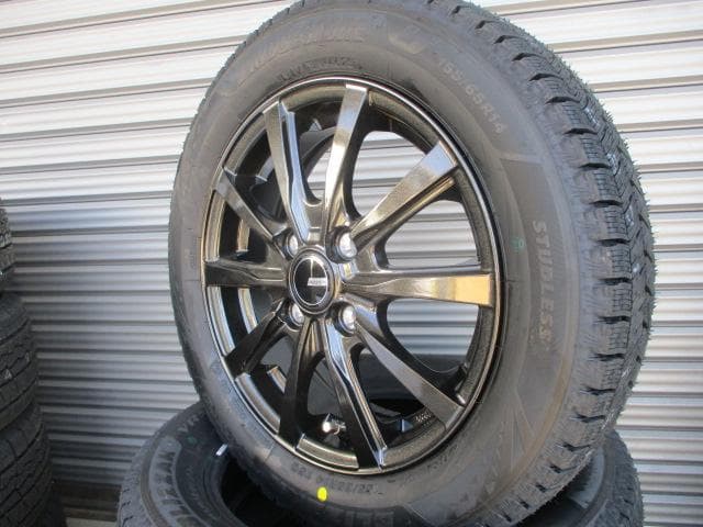 送料込み☆新品ブリヂストンVRX3☆155/65R14　2025年製☆軽自動車