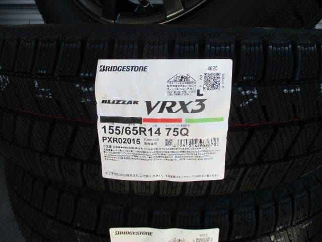送料込み☆新品ブリヂストンVRX3☆155/65R14　2025年製☆軽自動車