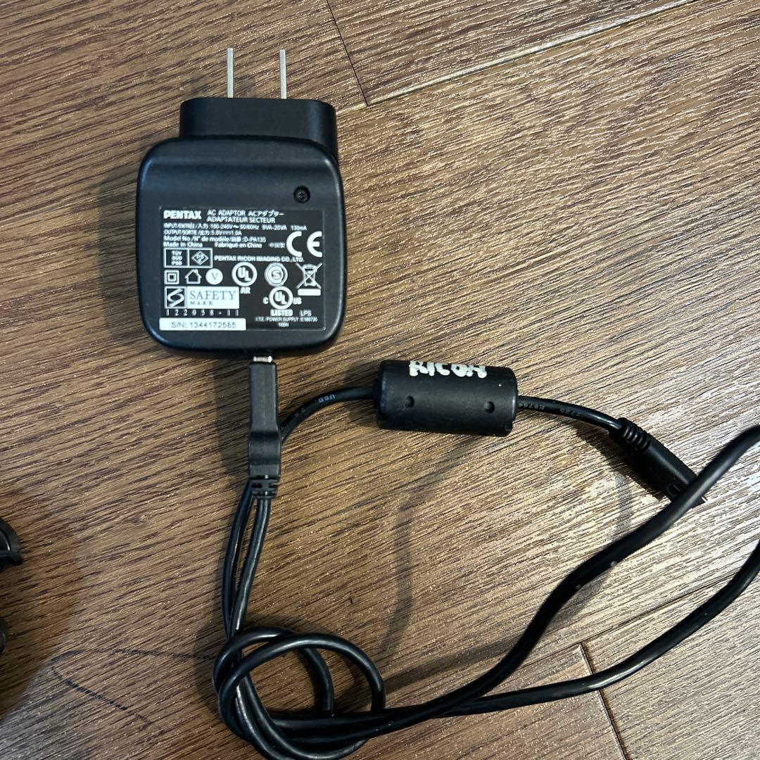 RICOH wg-4リコー防水デジタルカメラ　バッテリー　SDカード 充電器