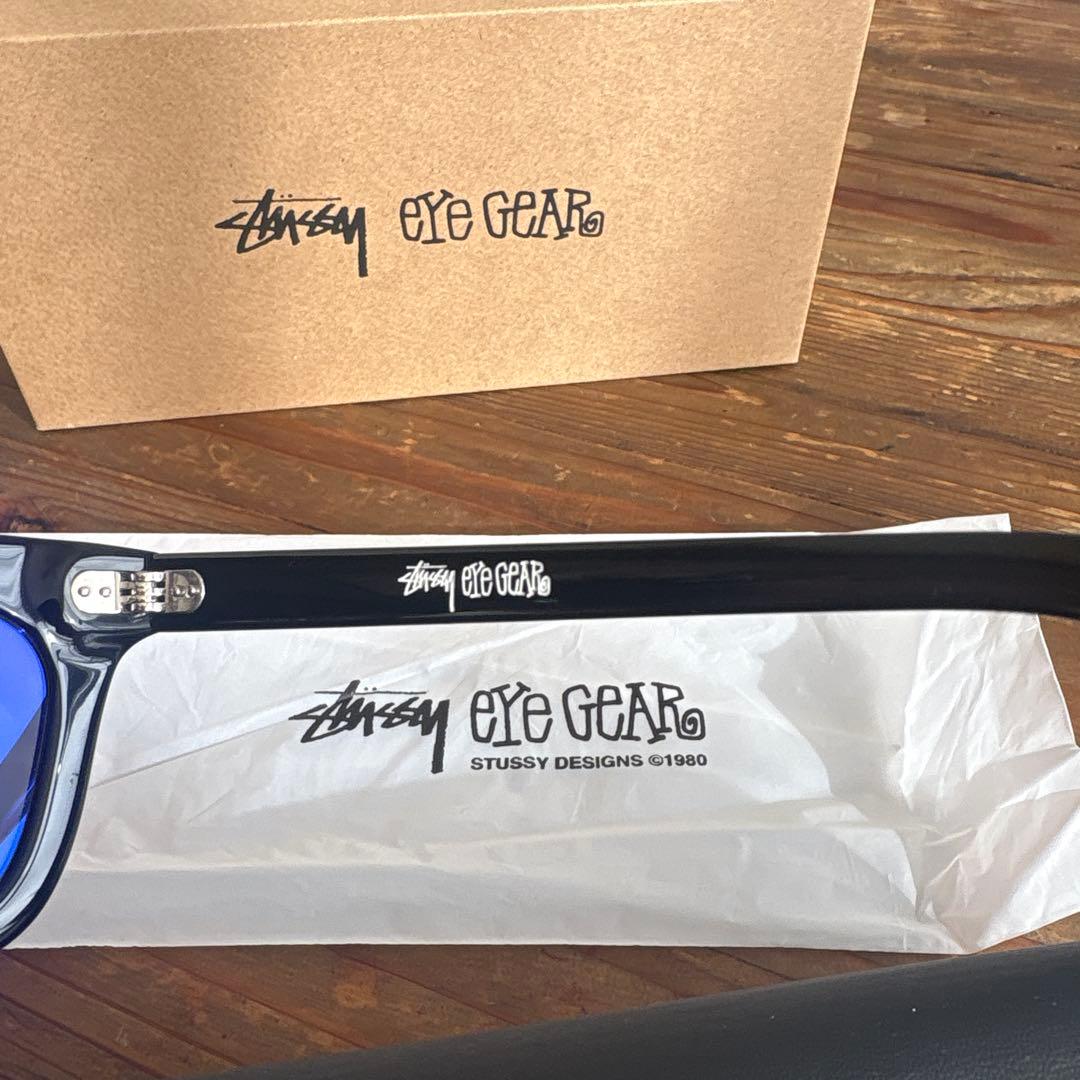 STUSSYサングラス