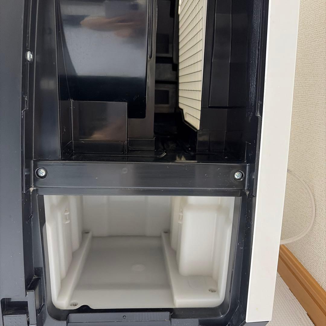 SHARP KC-HD70-W 除加湿空気清浄機　シャープ　プラズマクラスター