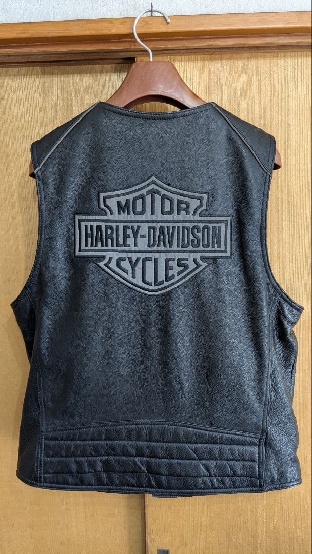 【美品】ハーレーダビッドソン の本革ベスト