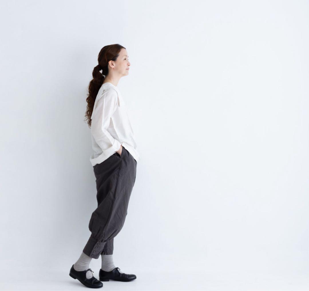 エクリュエプゥス Ecru et pousse サーカスパンツ