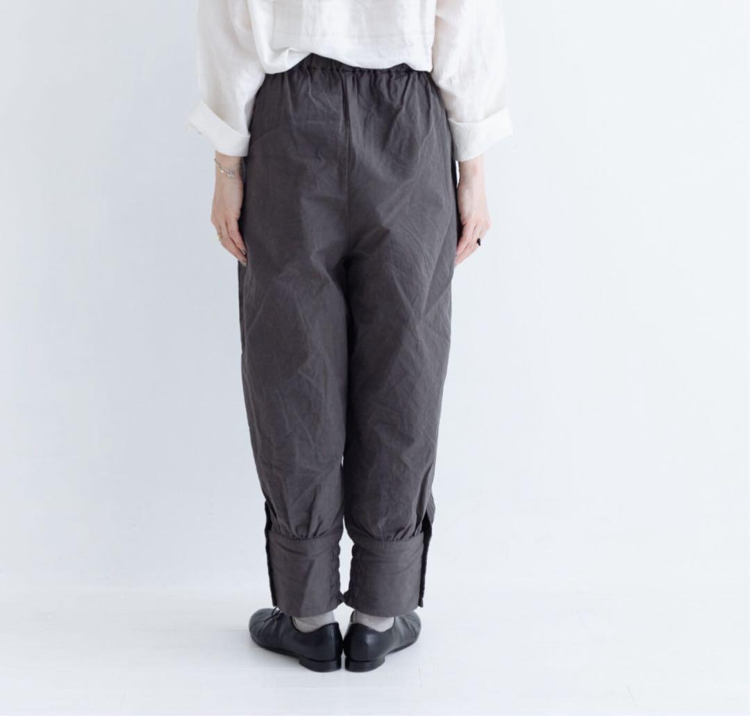 エクリュエプゥス Ecru et pousse サーカスパンツ