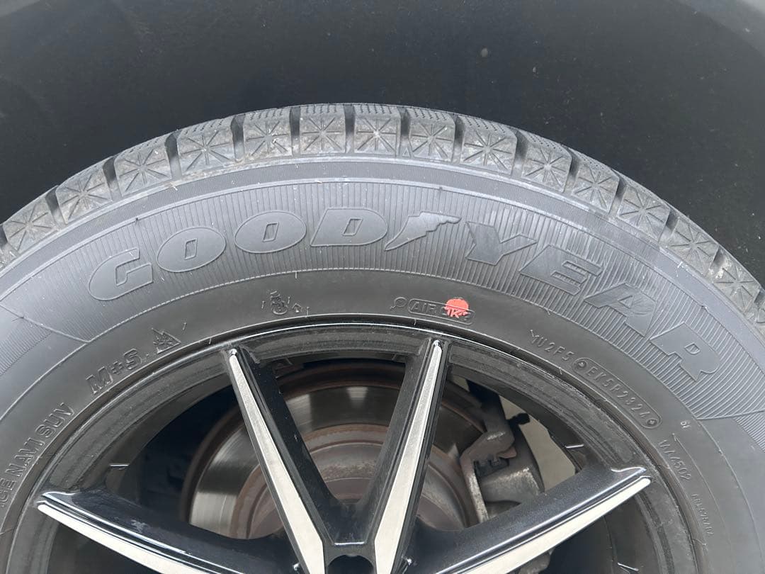 225/65R17 スタッドレス•ホイール４本セット(24年製造)