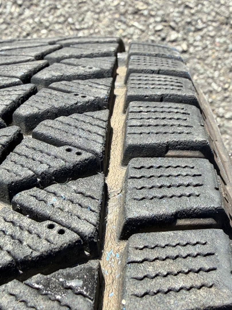 ブリヂストン ブリザック DM-V2 16インチ アルミホイールセット