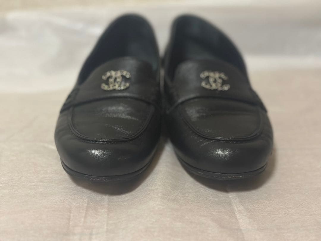 CHANEL ブラックレザー チェーンローファー37