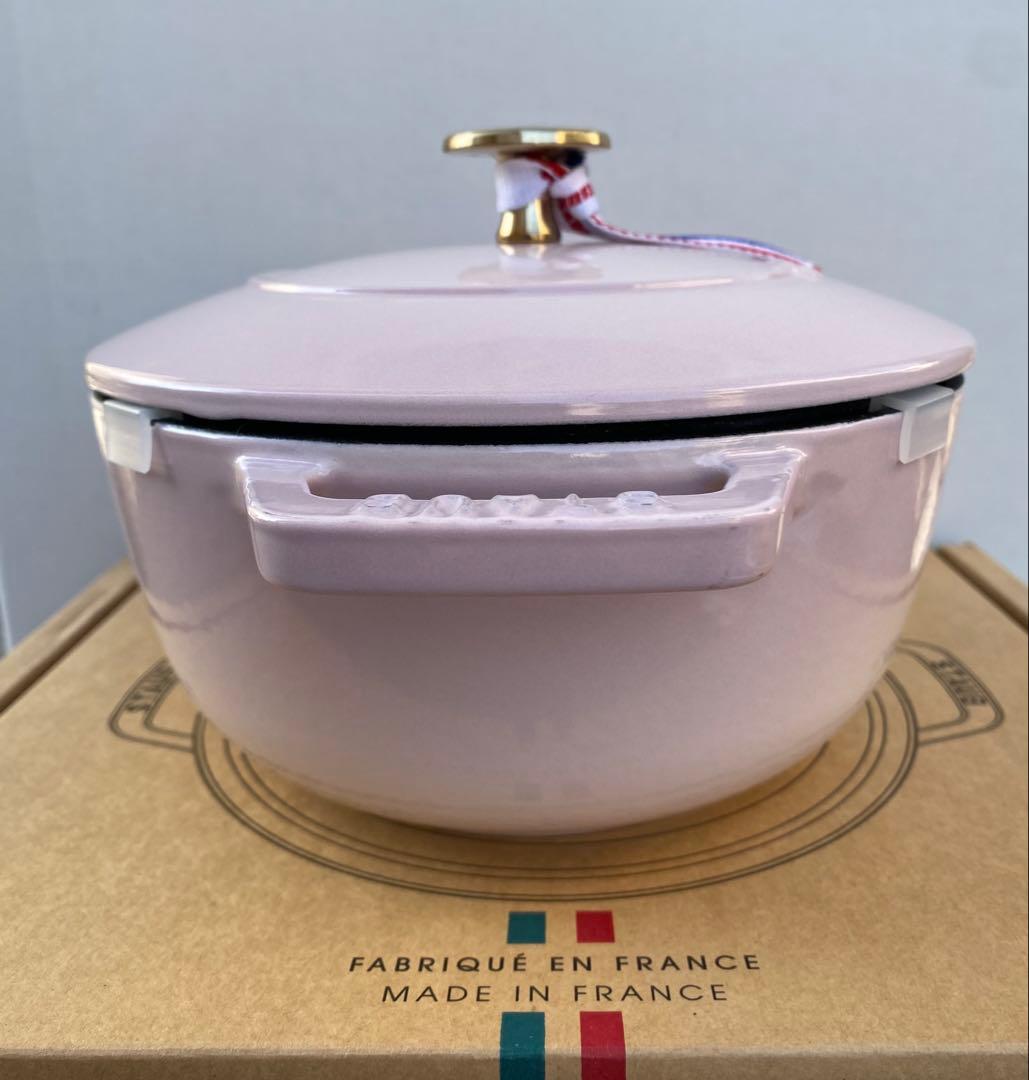 ストウブ　ワナベ 18cm M ソルベローズ【生涯保証あり】