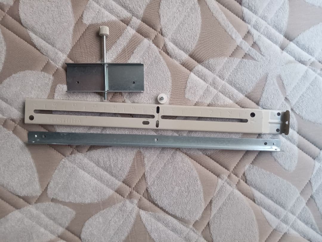 2025年製超美品‼️ CORONA 窓用エアコン CW-1625R