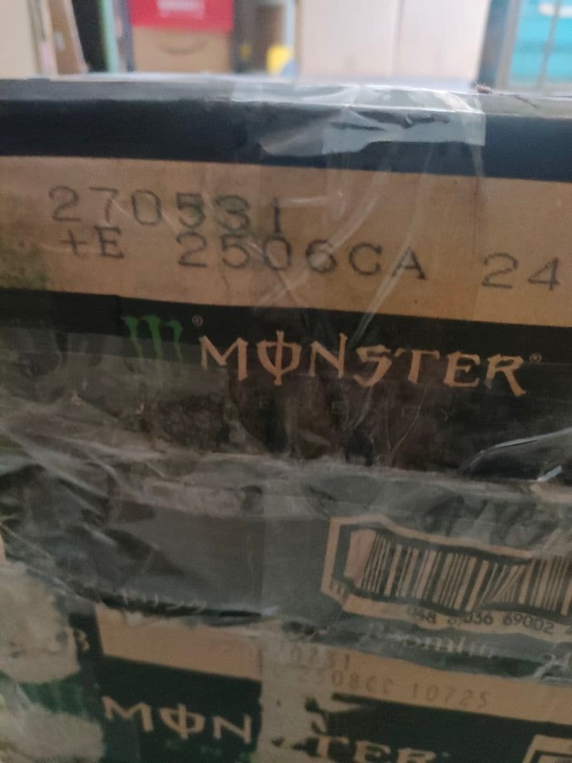 1028m02 モンスター　MONSTER ENERGY 355ml缶 47本