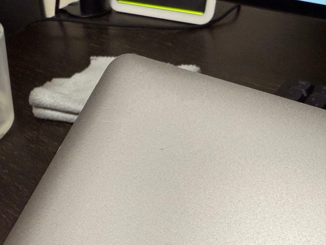 MacBook本体 macbookpro 13 2020 two thunderbolt3 port