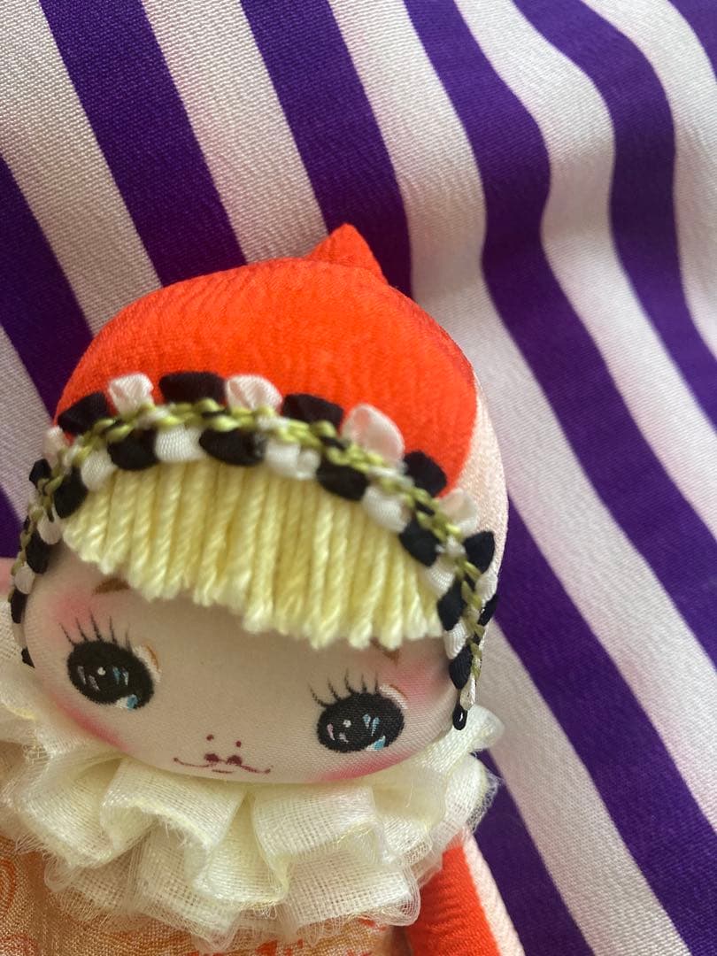 ももです。つきもとつきこの文化人形