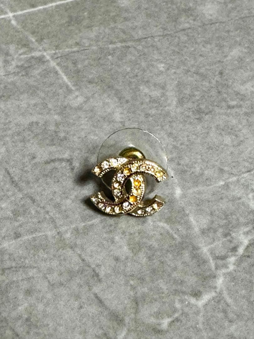 値下げ　Chanel CCロゴピアス(片耳用)