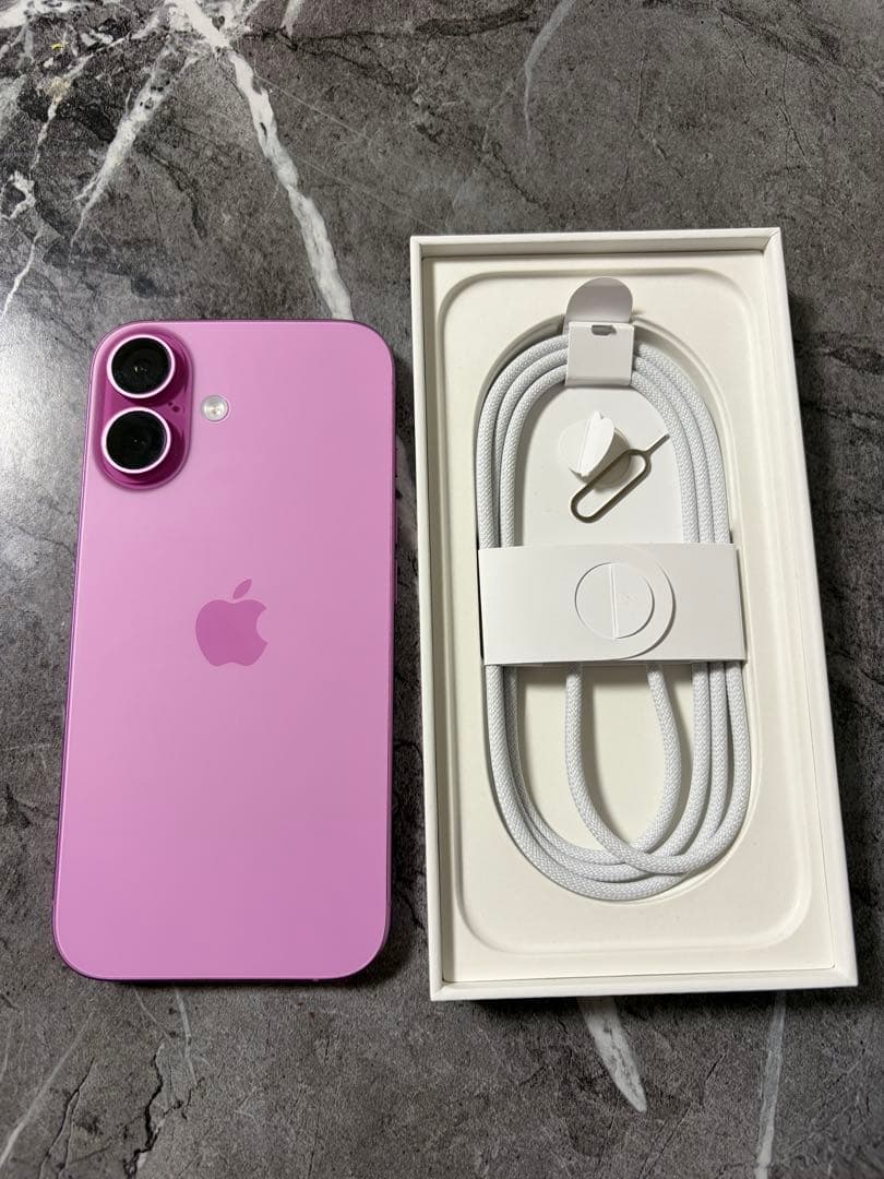 【中古】電池残量良　Apple iPhone 16 ピンク本体 128GB