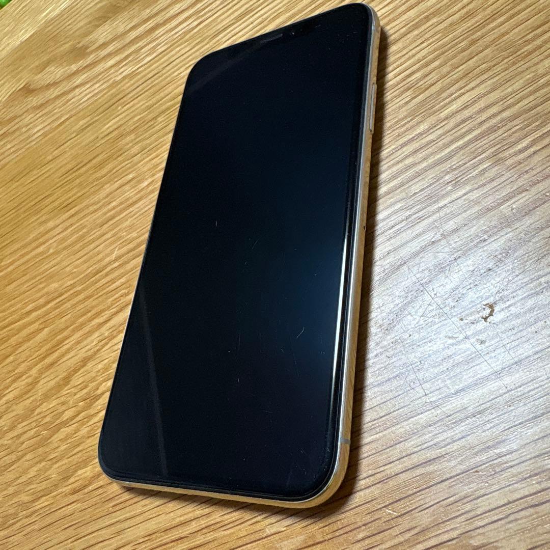 Apple iPhone xs 64GB 本体