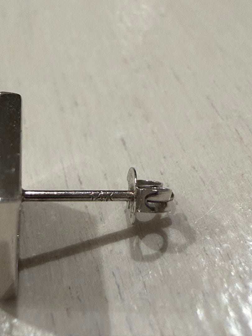 k14 ホワイトゴールド　ピアス　アヴァランチ系