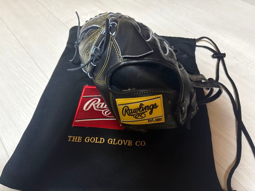 Rawlings ブラック　グローブ 硬式投手用　左投げ