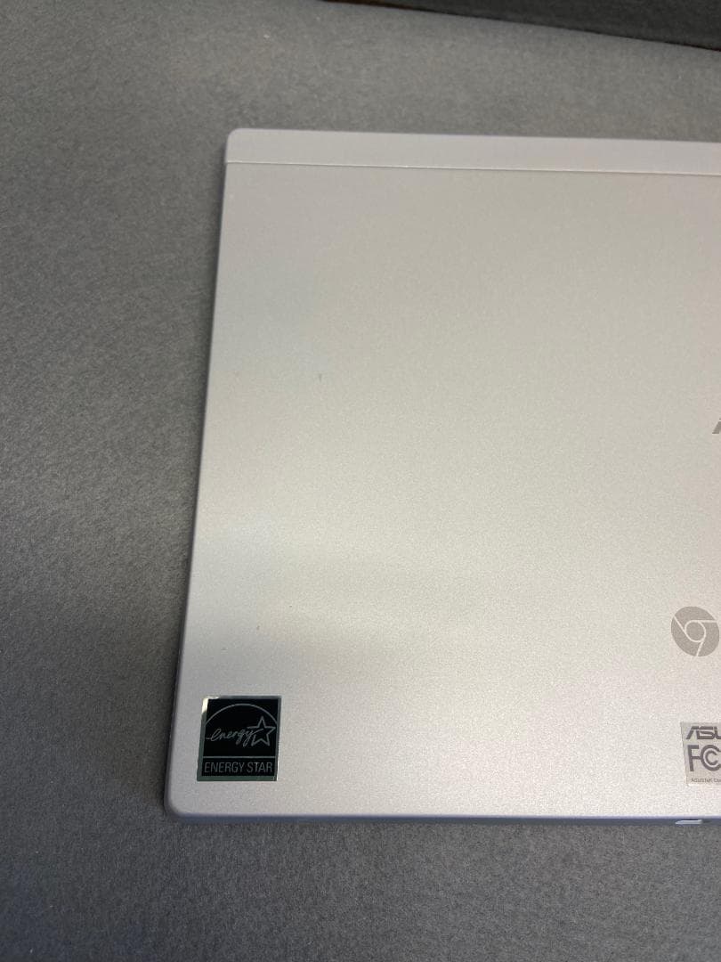 美品 ASUS Chromebook CM30 Detachable 64GB