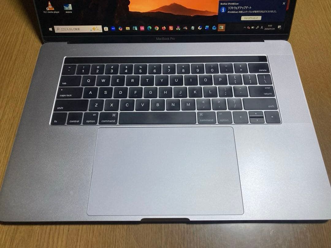 MacBook Pro 2016 15インチ スペースグレー