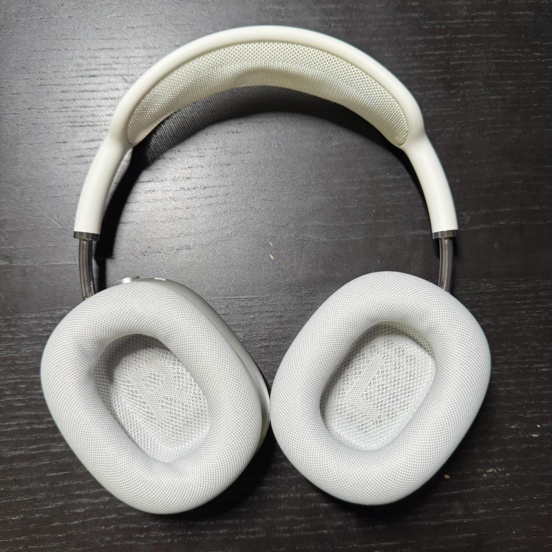 Apple純正ワイヤレスヘッドホン AirPods Max シルバー