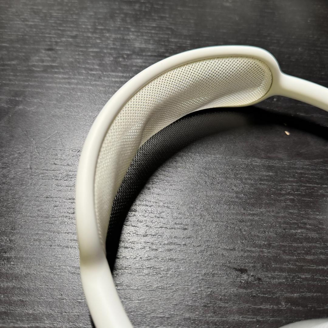 Apple純正ワイヤレスヘッドホン AirPods Max シルバー