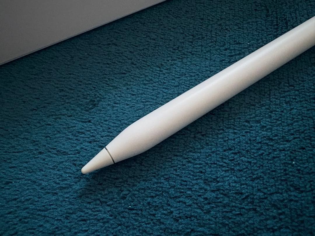 ✳︎Apple Pencil 第2世代　箱付き・絵文字刻印付き✳︎