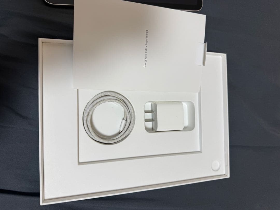 Apple iPad (第10世代) Wi-Fi 64GB シルバー