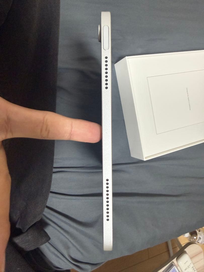 Apple iPad (第10世代) Wi-Fi 64GB シルバー