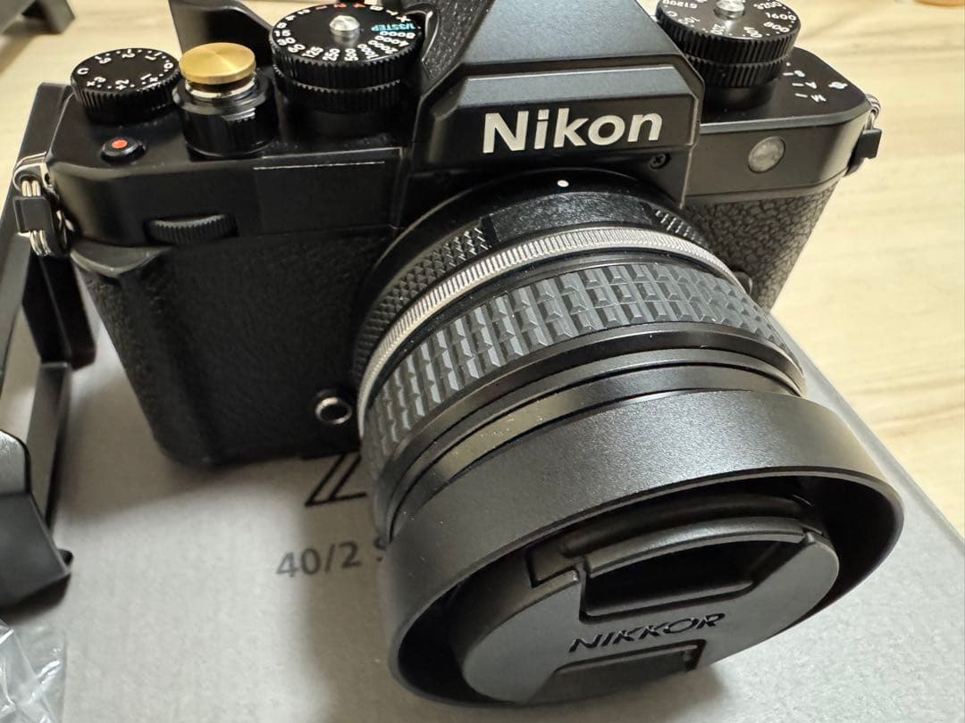【超美品】Nikon Zf 40mm f/2 ミラーレス一眼カメラ　付属品完品