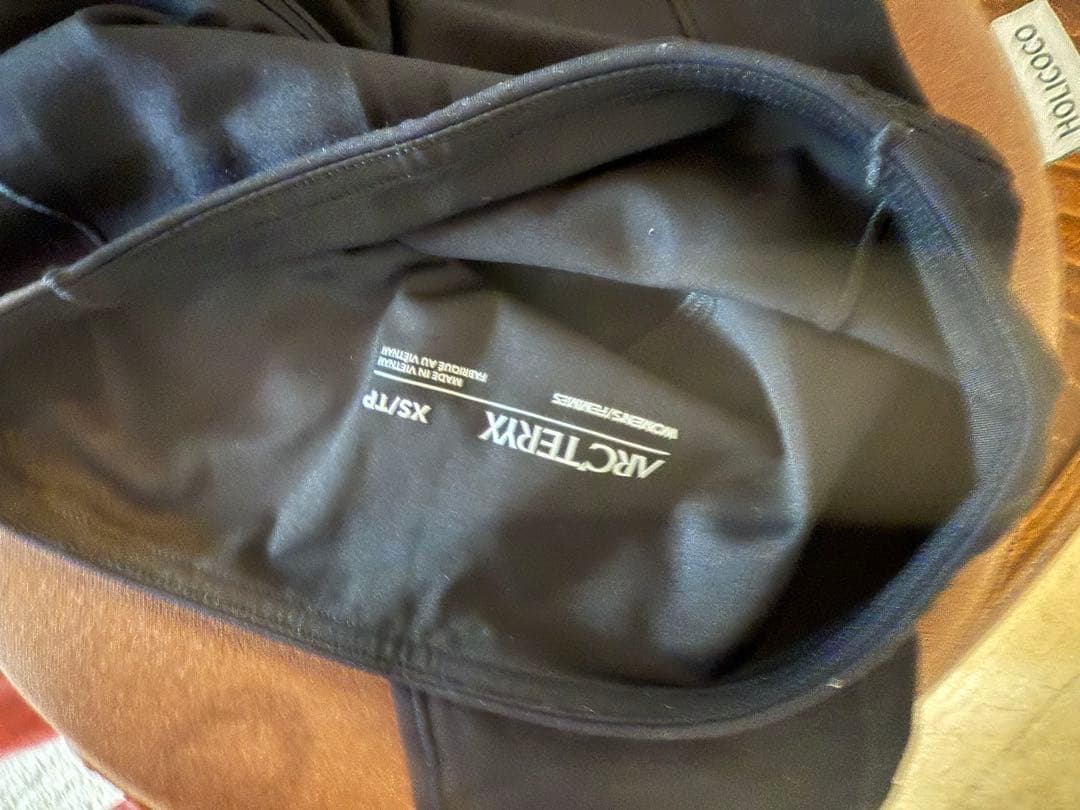 アークテリクス　XS ロー ボトムス レディース 裏起毛 タイツ ポケット付き