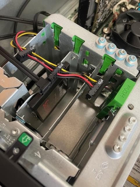 HP Core-i7/メモリ16GB/SSD240GB/RX560 4GBグラボ