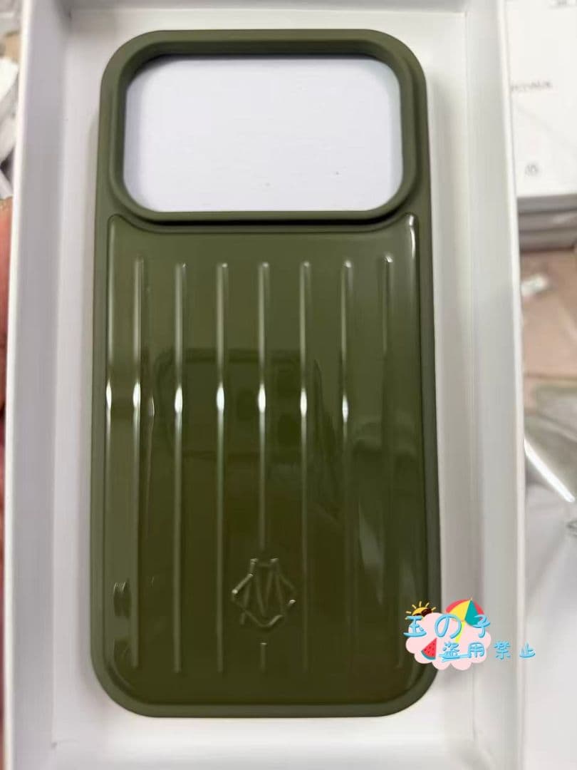 RIMOWAiPhone17ProMaxケースオリーブグリーンワイヤレス充電対応